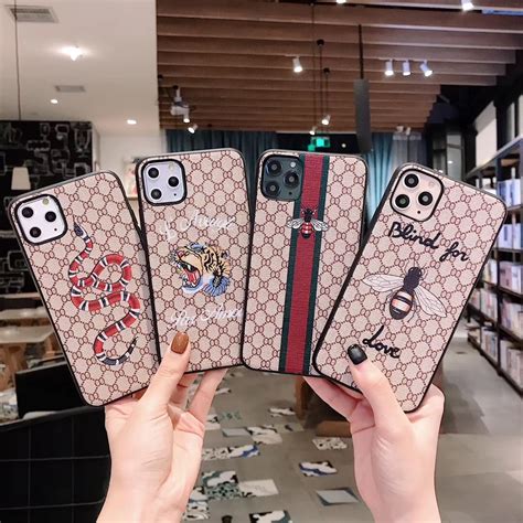 etui iphone 11 pro max gucci|gucci iphone 15 pro max case.